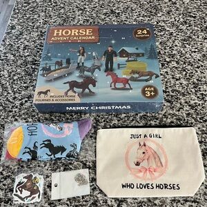 Horse Advent Calendar with Accessories Set
